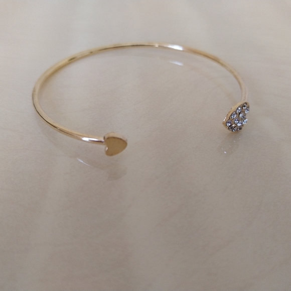 Gold Tone Heart Diamante Bangle - Picture 5 of 7